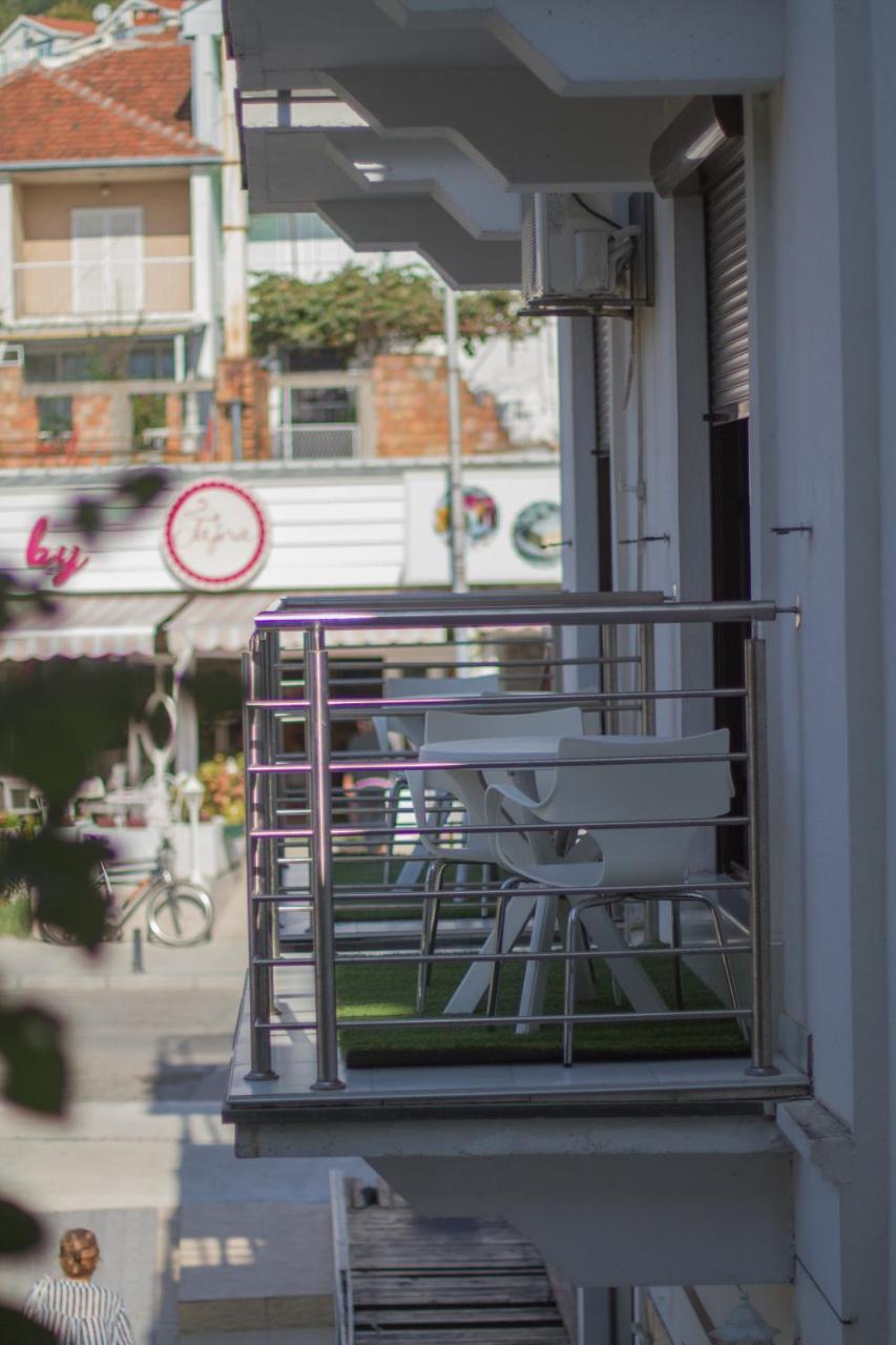 Apartmani Milena 赫尔采格诺维 外观 照片